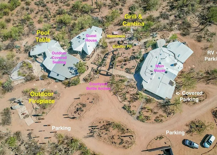 Artistic Earth House With Vibrant Glass Bottle Architecture Near Saguaro National Park In Tucson, Arizona Holiday home Tucson